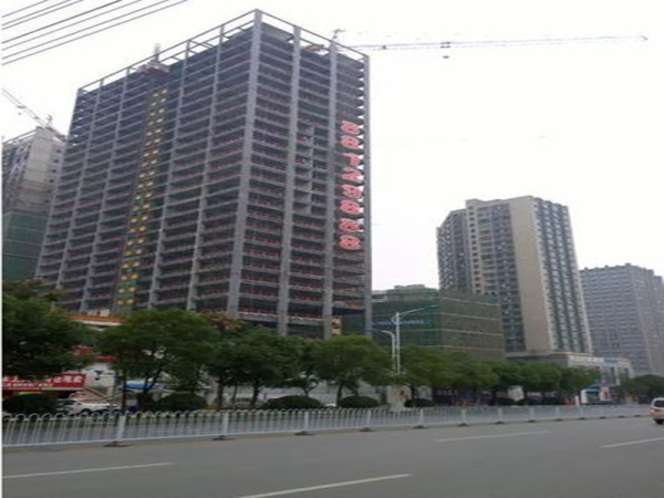 东盈商业广场实景图