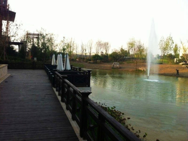 保利香颂湖实景图