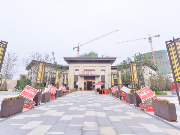 力高未来城_项目现场_8
