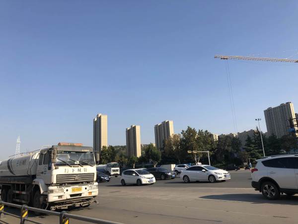 舜兴东方_小区配套_70