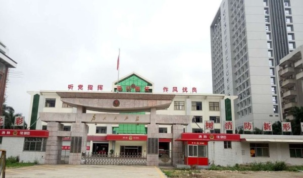 龙胜旧村片区_小区配套_11