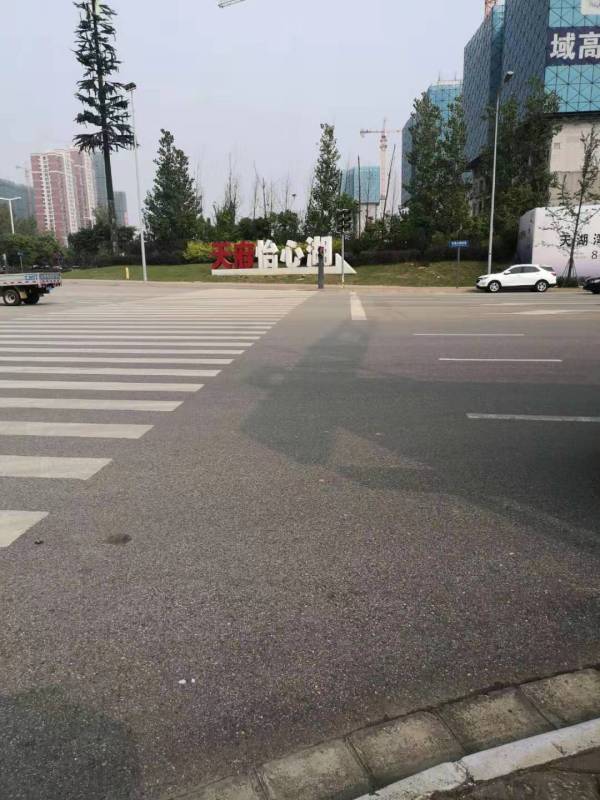 怡心湖岸二期_小区配套_1