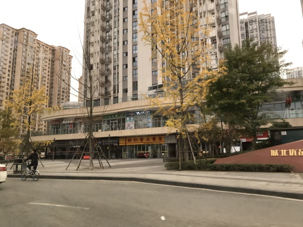 人居悦云庭_小区配套_3