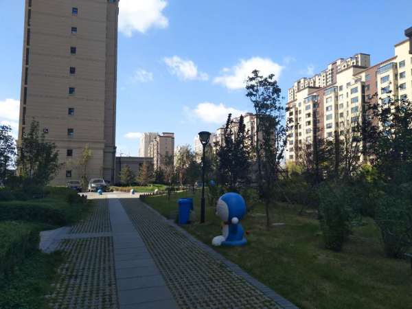 领秀·蓝珀湖实景图