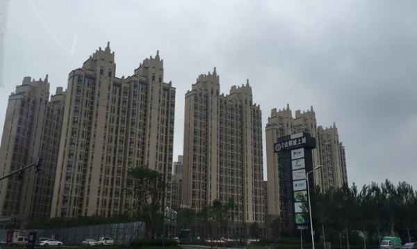 会展城上城商业实景图