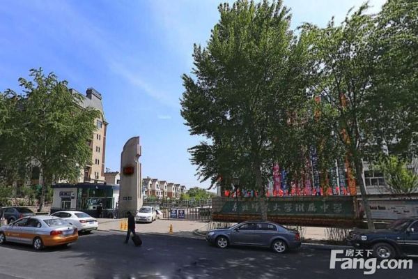 保利金香槟_小区配套_2