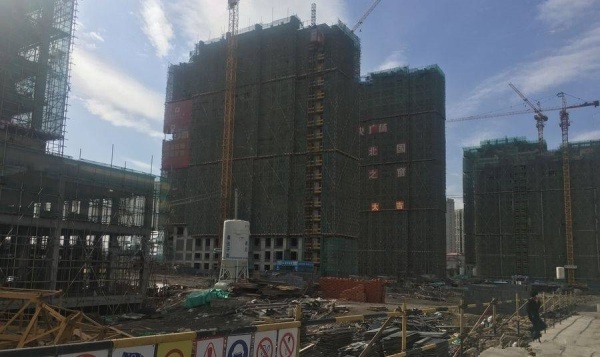 绿地中央广场_实景图_3