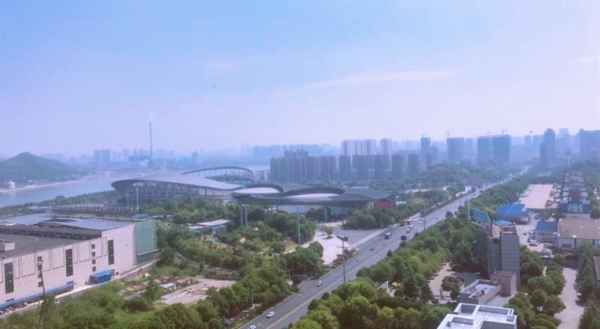 型格广场_实景图_1