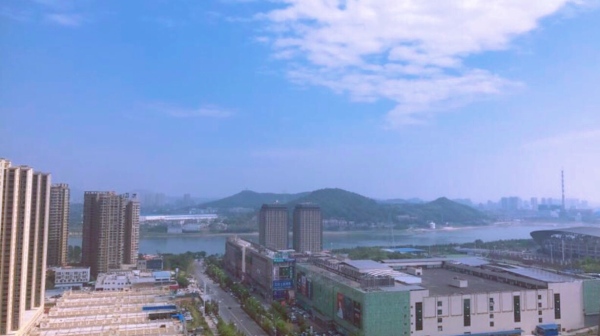 型格广场_实景图_2