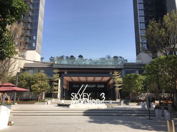新天鹅堡三期_项目现场_3