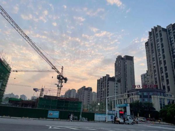 中铁西江悦_项目现场_6