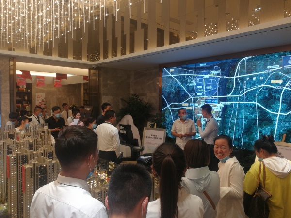 烟台万科城市之光_项目现场_4