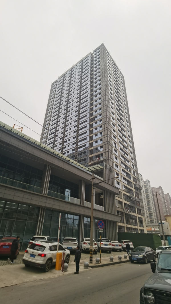 钜益100_项目现场_2