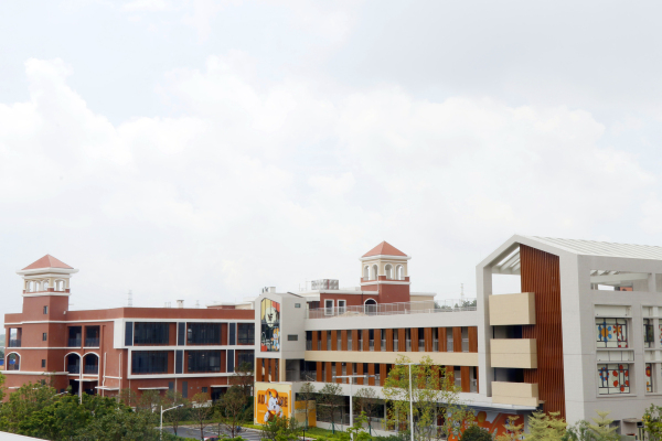 越秀大学星汇锦城_实景图_3