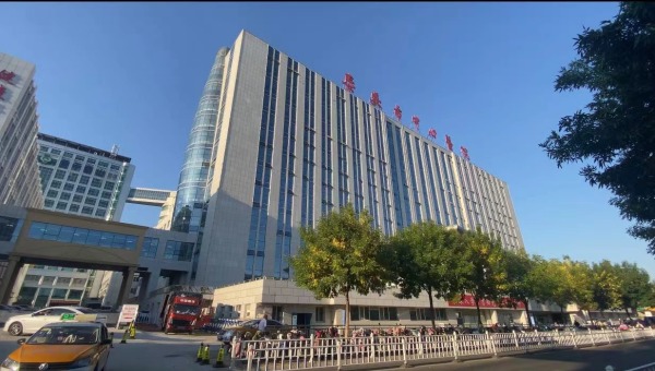 泰安兴元科山麓_小区配套_3