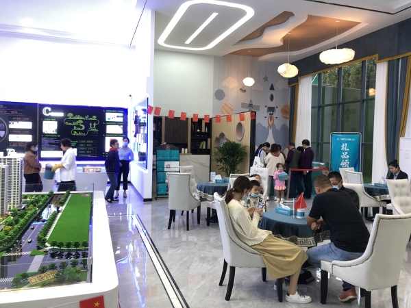 辰隆阳光小镇_项目现场_10